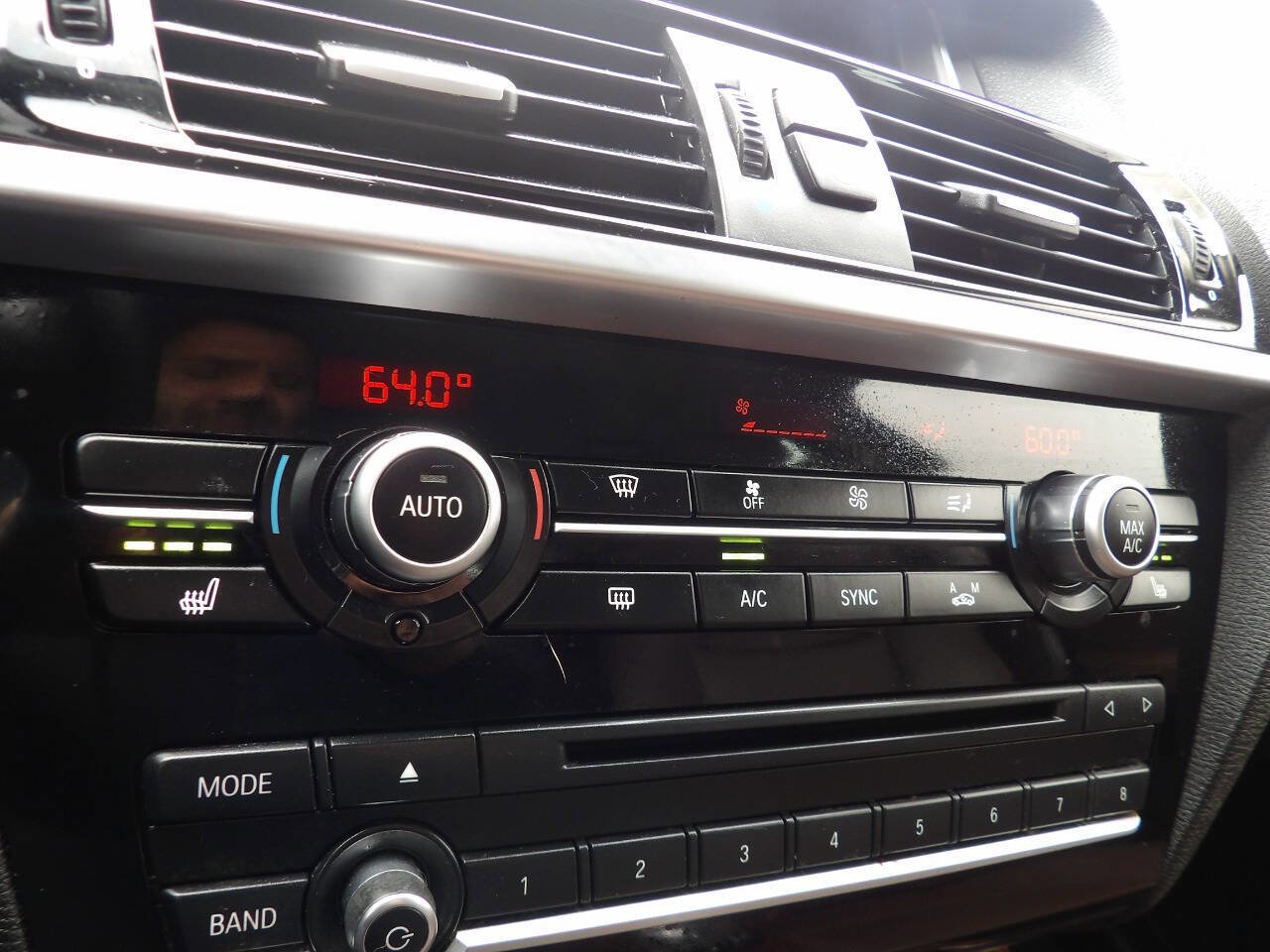 Used 2017 BMW X3 xDrive28i AWD/4WD image 31