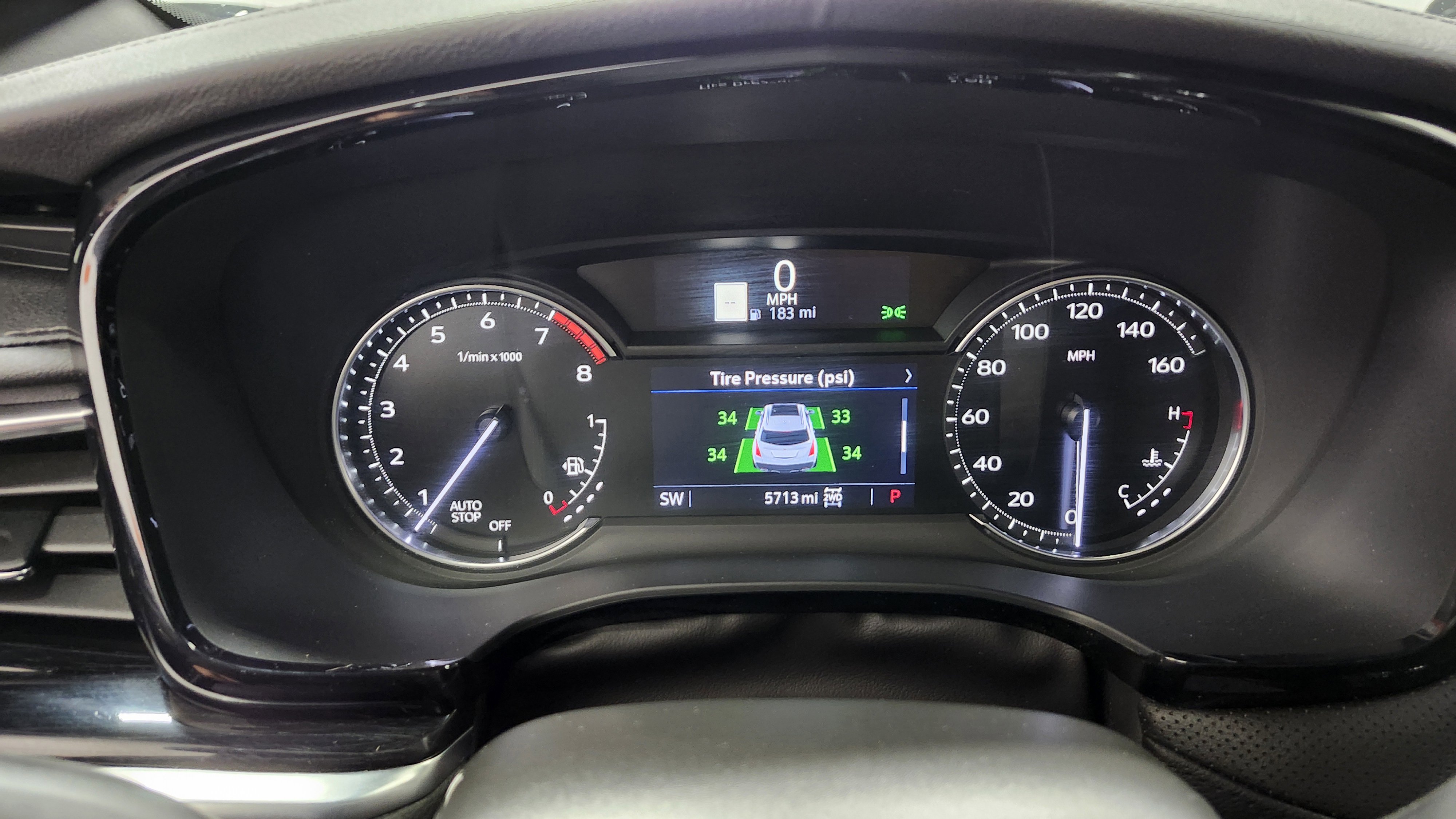 Used 2025 Cadillac XT5 Premium Luxury image 31