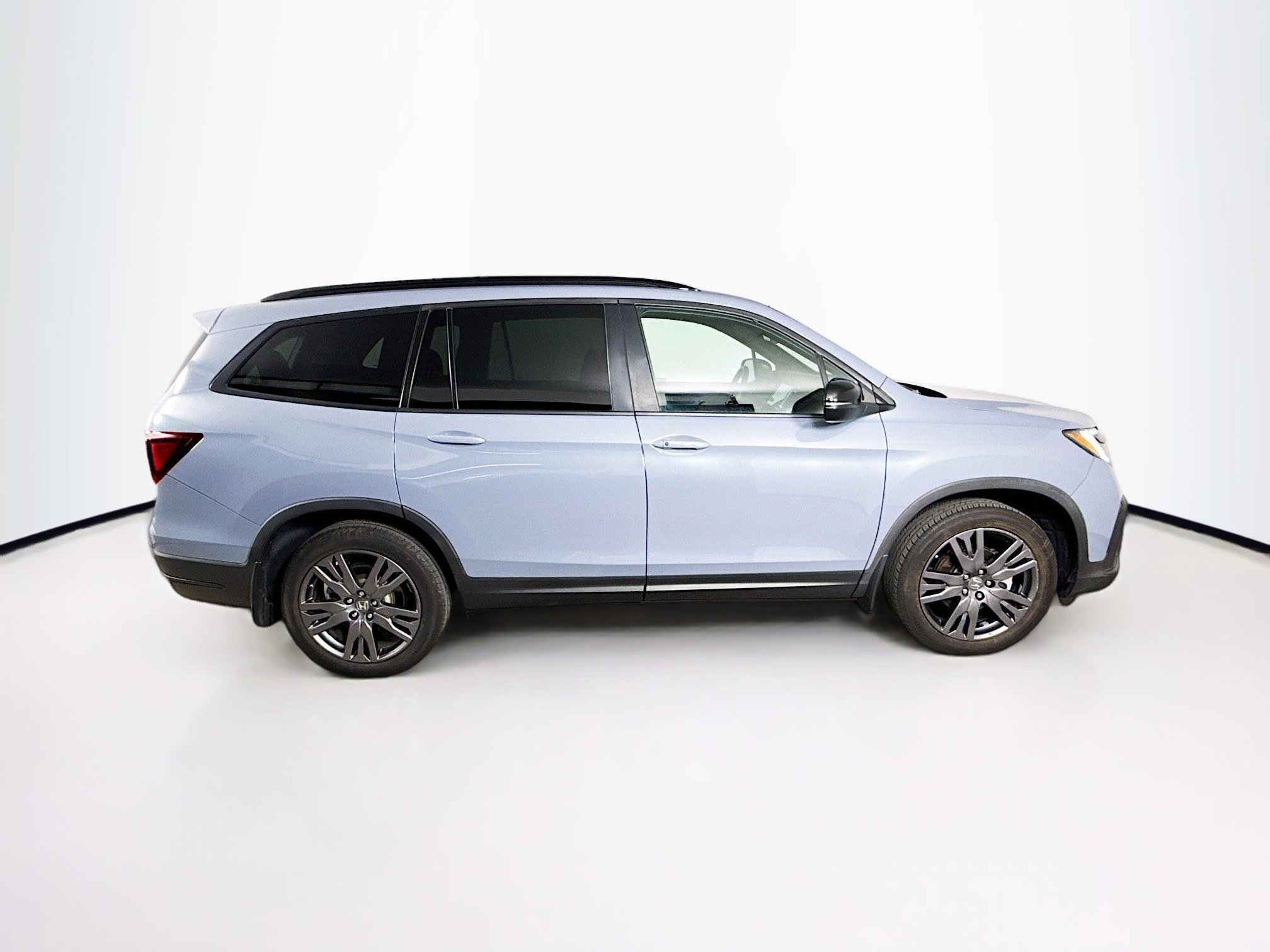 Used 2022 Honda Pilot Sport image 2