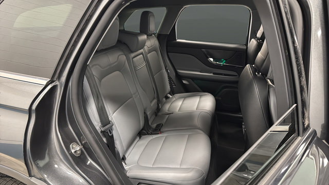 Used 2020 Lincoln Corsair AWD w/ Equipment Group 101A image 23