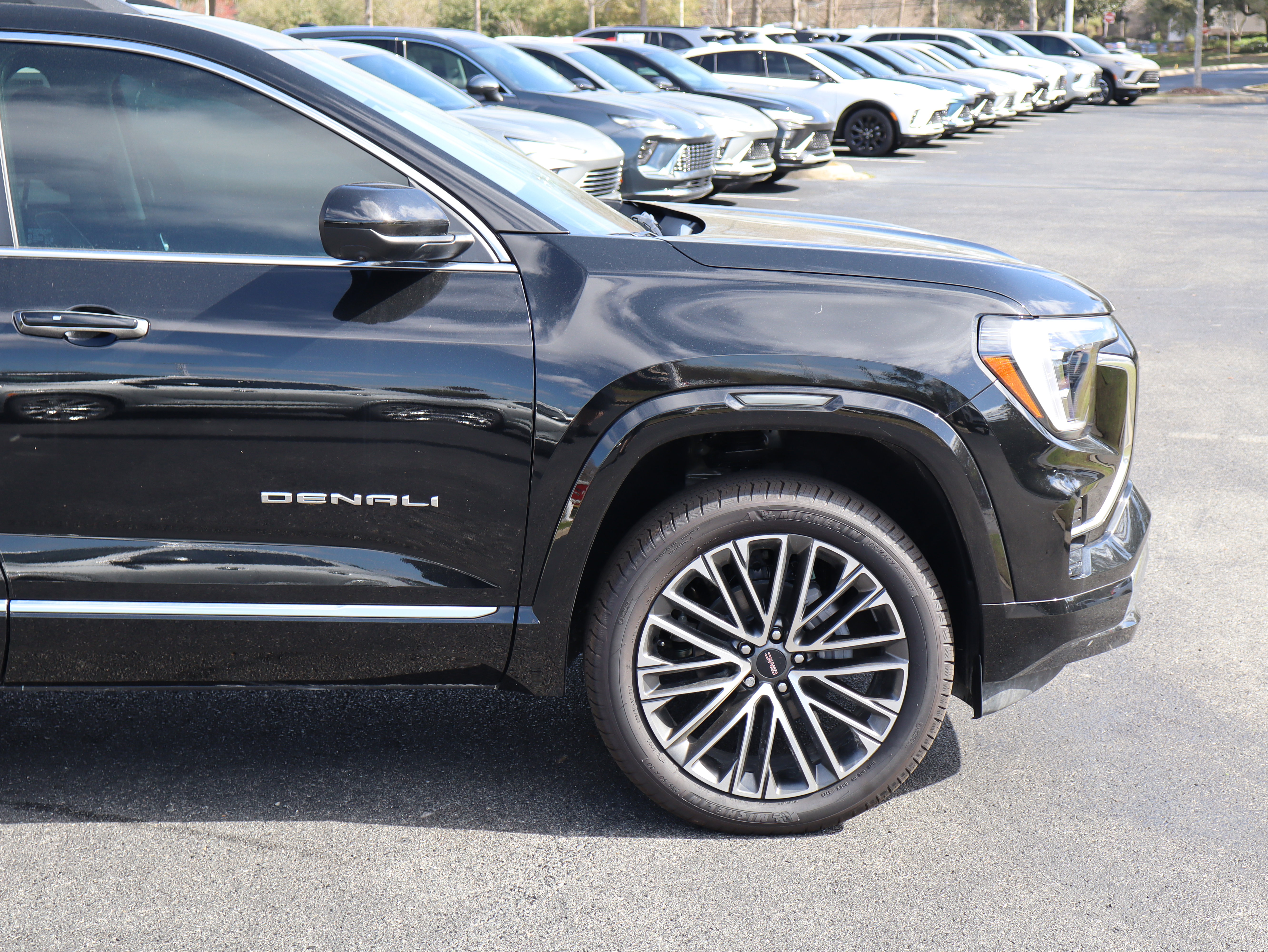 New 2026 GMC Terrain Denali w/ LPO, Floor Liner Package image 11