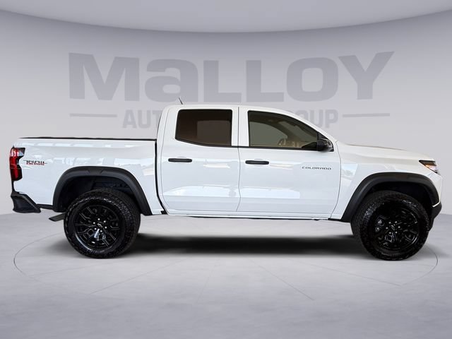 Used 2025 Chevrolet Colorado Trail Boss AWD/4WD image 6