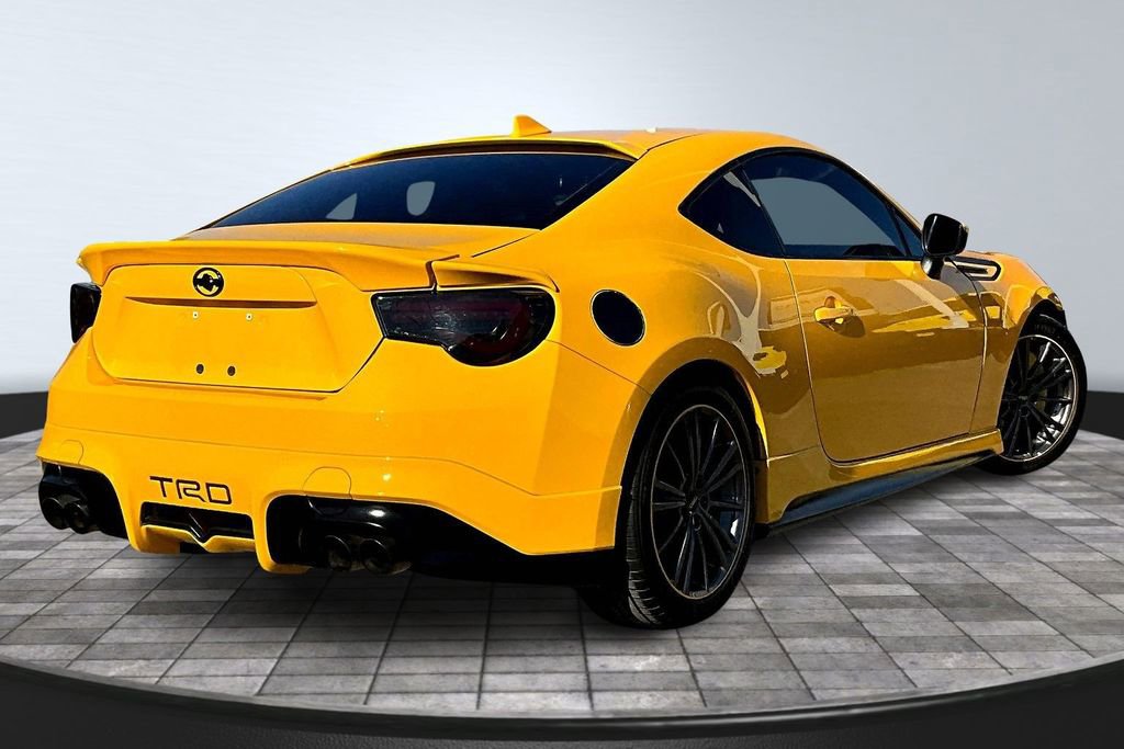 Used 2015 Scion FR-S Release Series 1.0 image 2