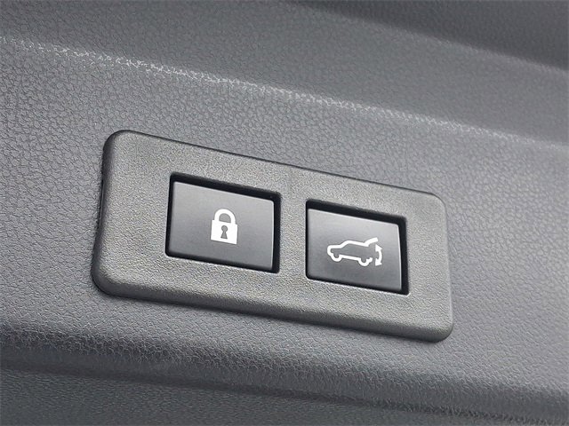 Used 2022 Subaru Ascent Limited w/ Technology Package image 30