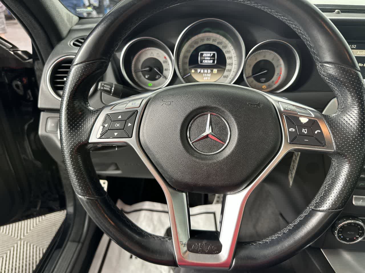 Used 2012 Mercedes-Benz C 300 Sport image 6