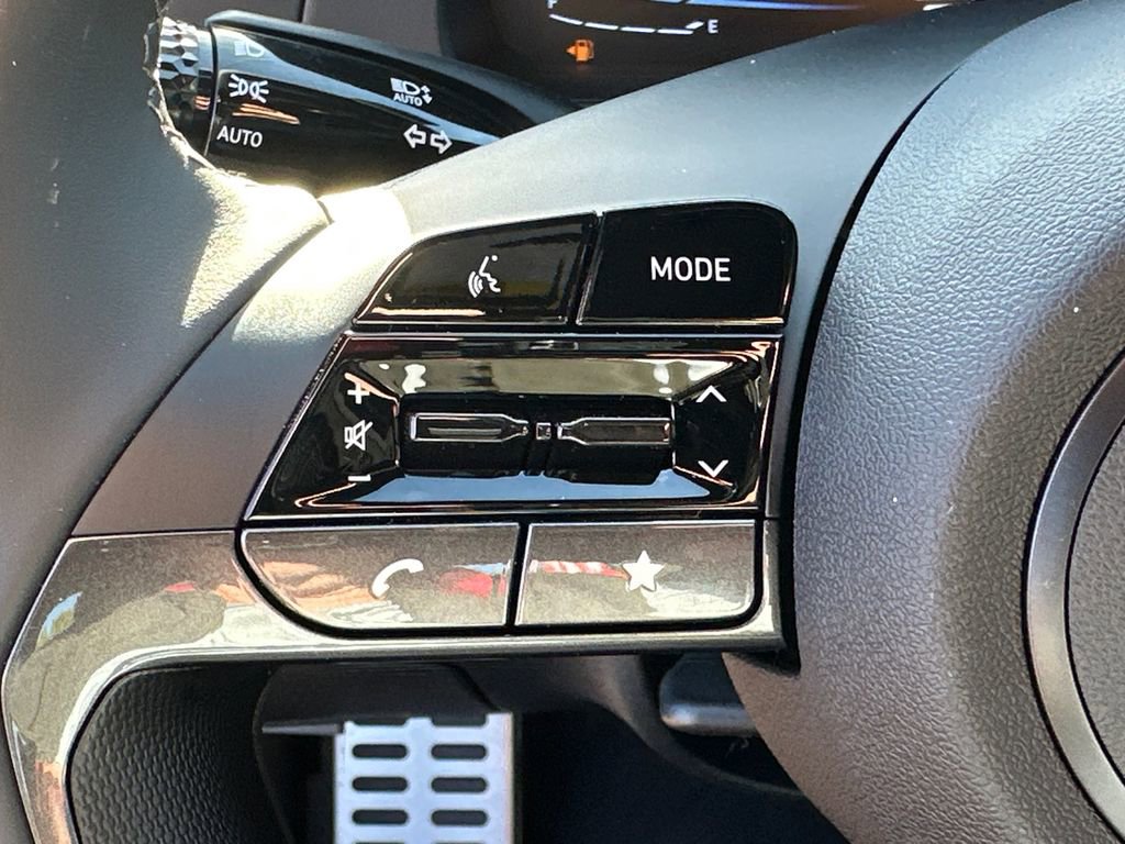 New 2025 Hyundai Elantra Sport image 24