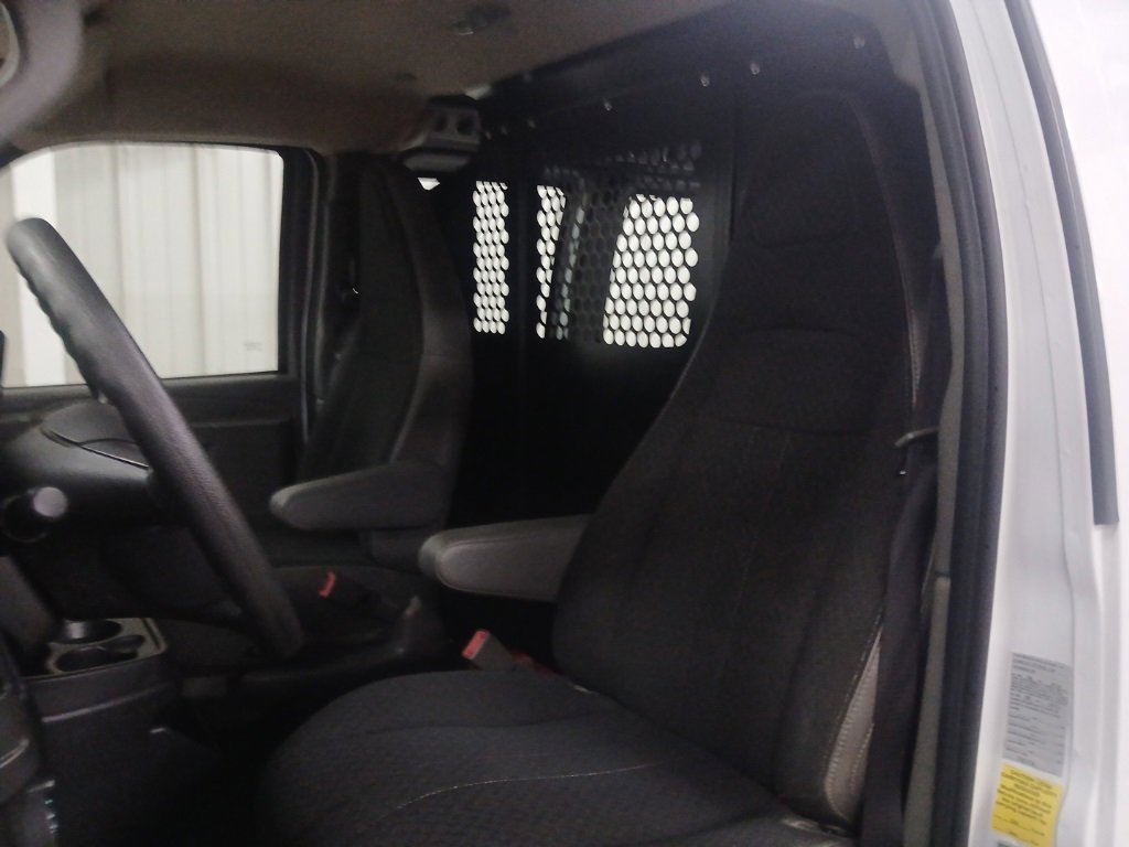 Used 2024 Chevrolet Express 2500 w/ Driver Convenience Package image 15