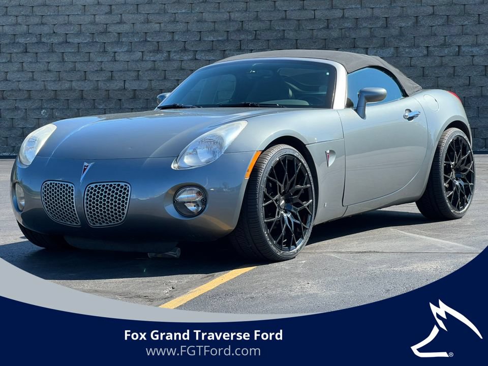 Used 2006 Pontiac Solstice Convertible w/ Premium Package