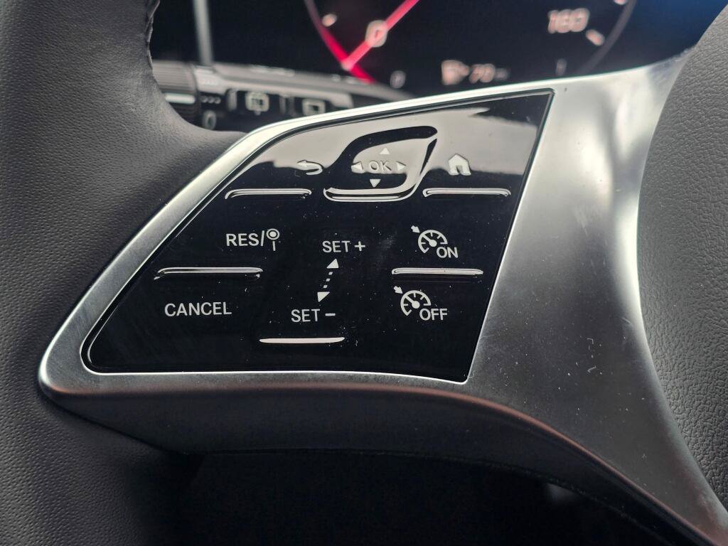 New 2026 Mercedes-Benz GLC 300 4MATIC image 40