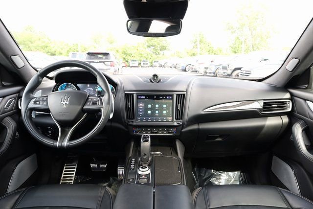 Certified 2022 Maserati Levante Modena S image 12