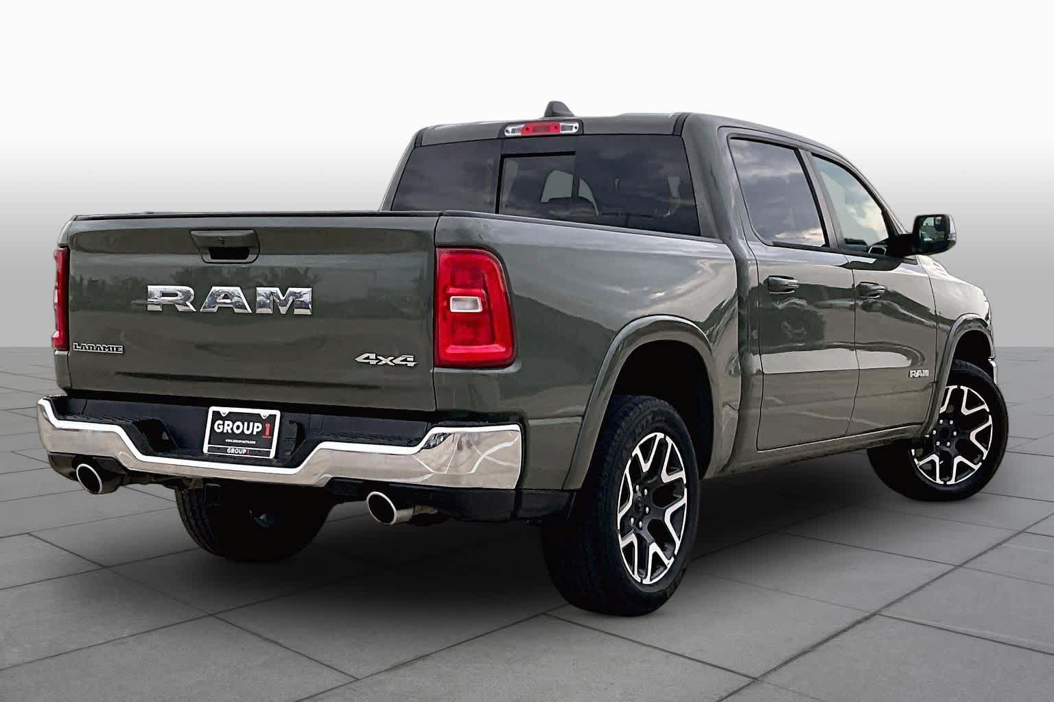 Used 2026 RAM 1500 Laramie AWD/4WD image 13