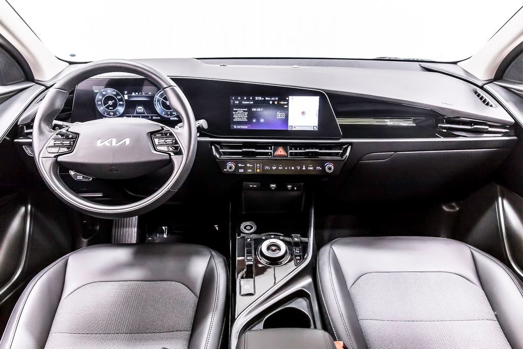 Used 2023 Kia Niro Wind FWD image 17