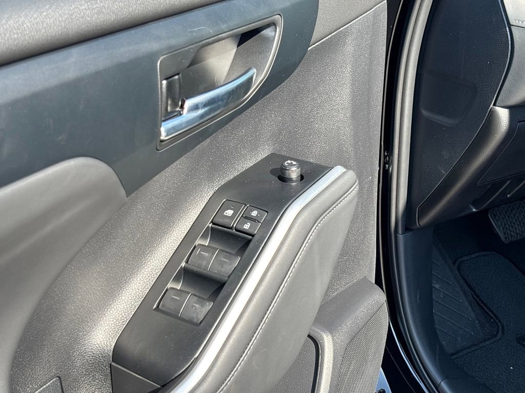New 2026 Toyota Highlander XLE image 10