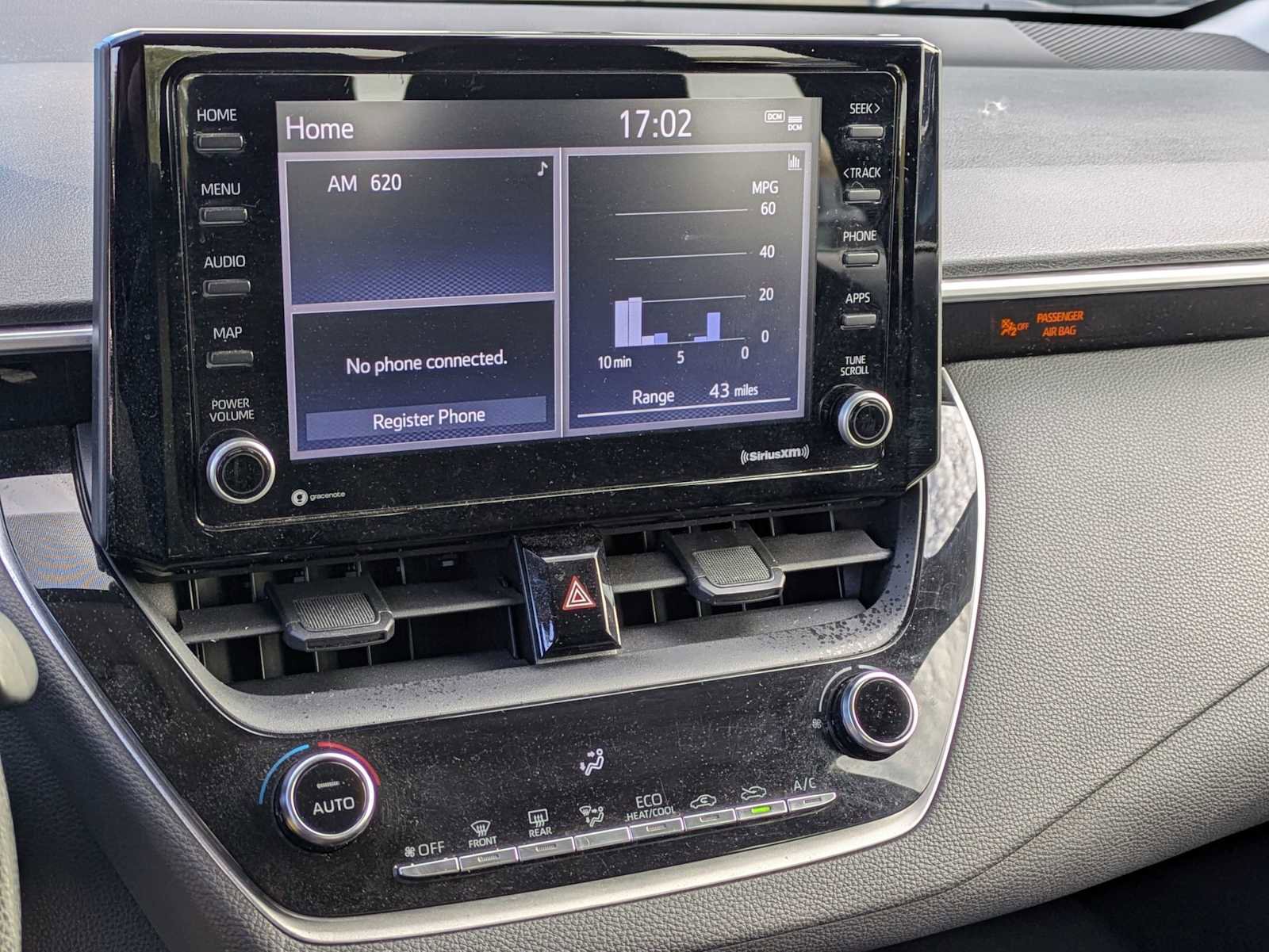 Used 2022 Toyota Corolla LE image 26