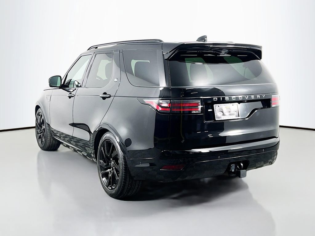 Used 2025 Land Rover Discovery Dynamic SE image 7