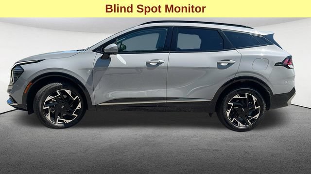 Used 2025 Kia Sportage SX AWD/4WD image 6