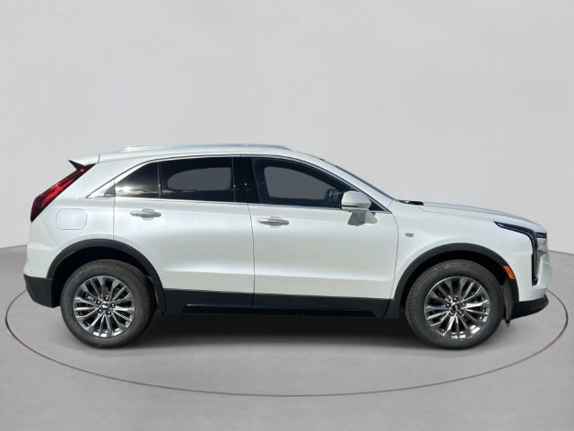 Certified 2025 Cadillac XT4 Premium Luxury AWD/4WD image 5