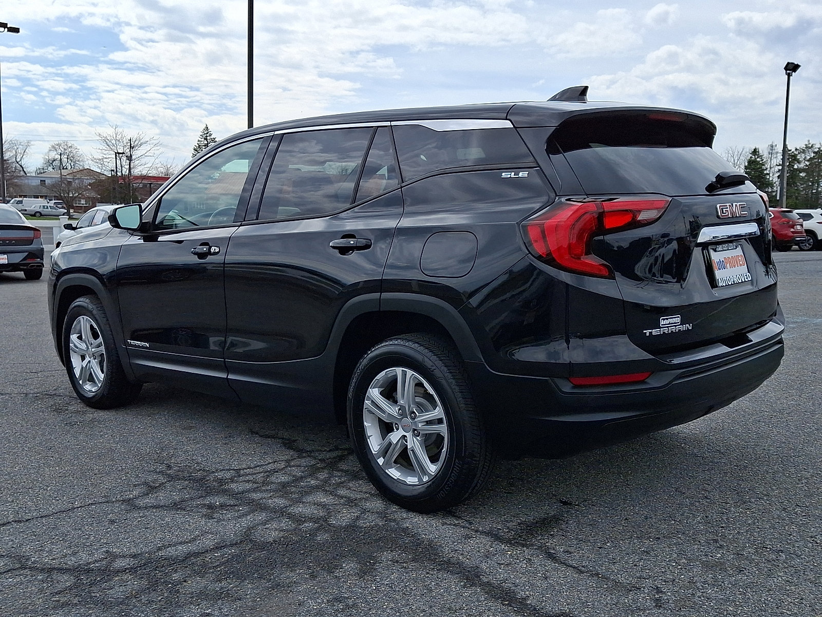 Used 2019 GMC Terrain SLE image 4