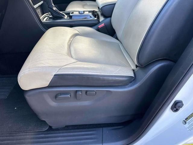 Used 2024 INFINITI QX80 Premium Select w/ Cargo Package image 30