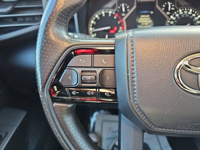 Used 2023 Toyota Tundra SR5 w/ SR5 Convenience Package AWD/4WD image 18