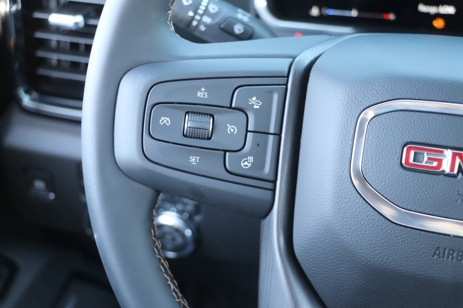 New 2026 GMC Sierra 2500 AT4 image 18