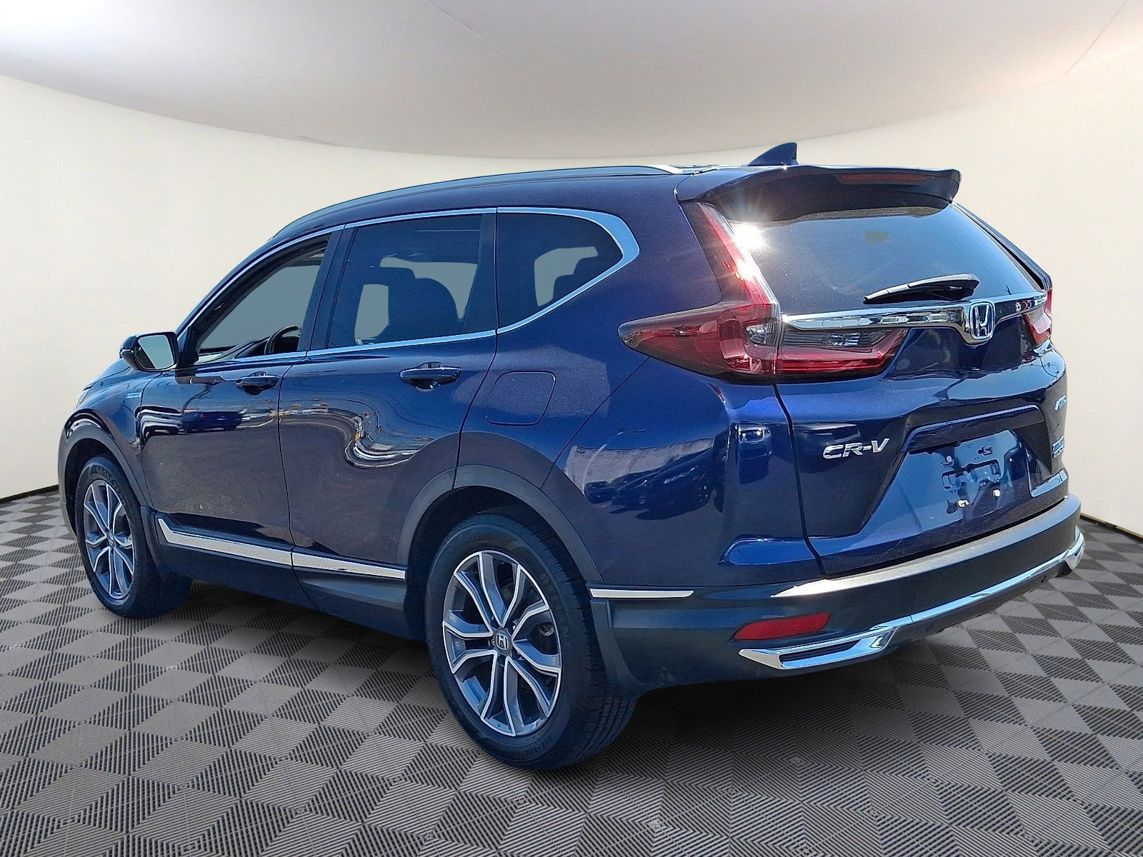 Used 2022 Honda CR-V Touring image 5