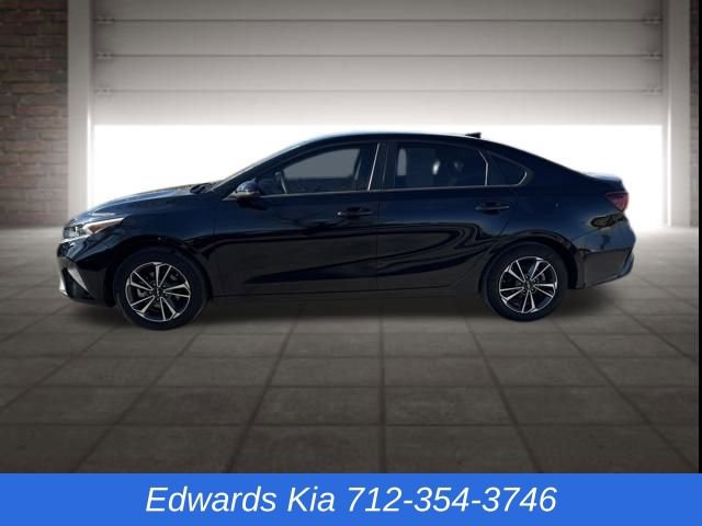 Used 2022 Kia Forte GT-Line w/ GT-Line Premium Package image 7