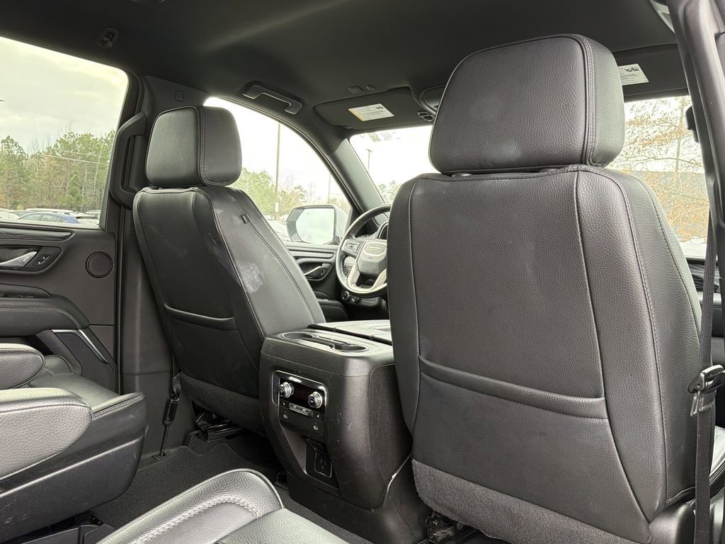 Used 2023 GMC Yukon Denali image 18