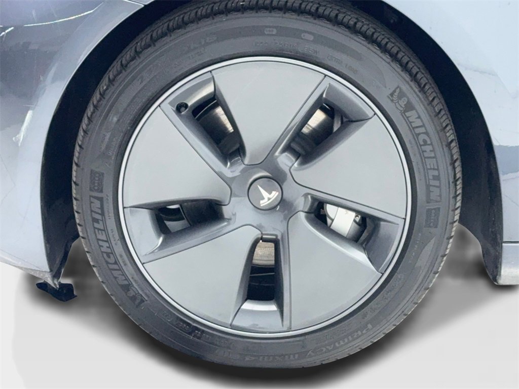 Used 2023 Tesla Model 3 Standard Range image 55