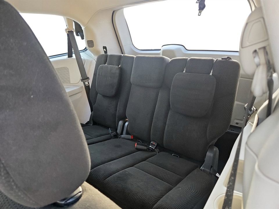 Used 2014 Dodge Grand Caravan American Value Package image 22