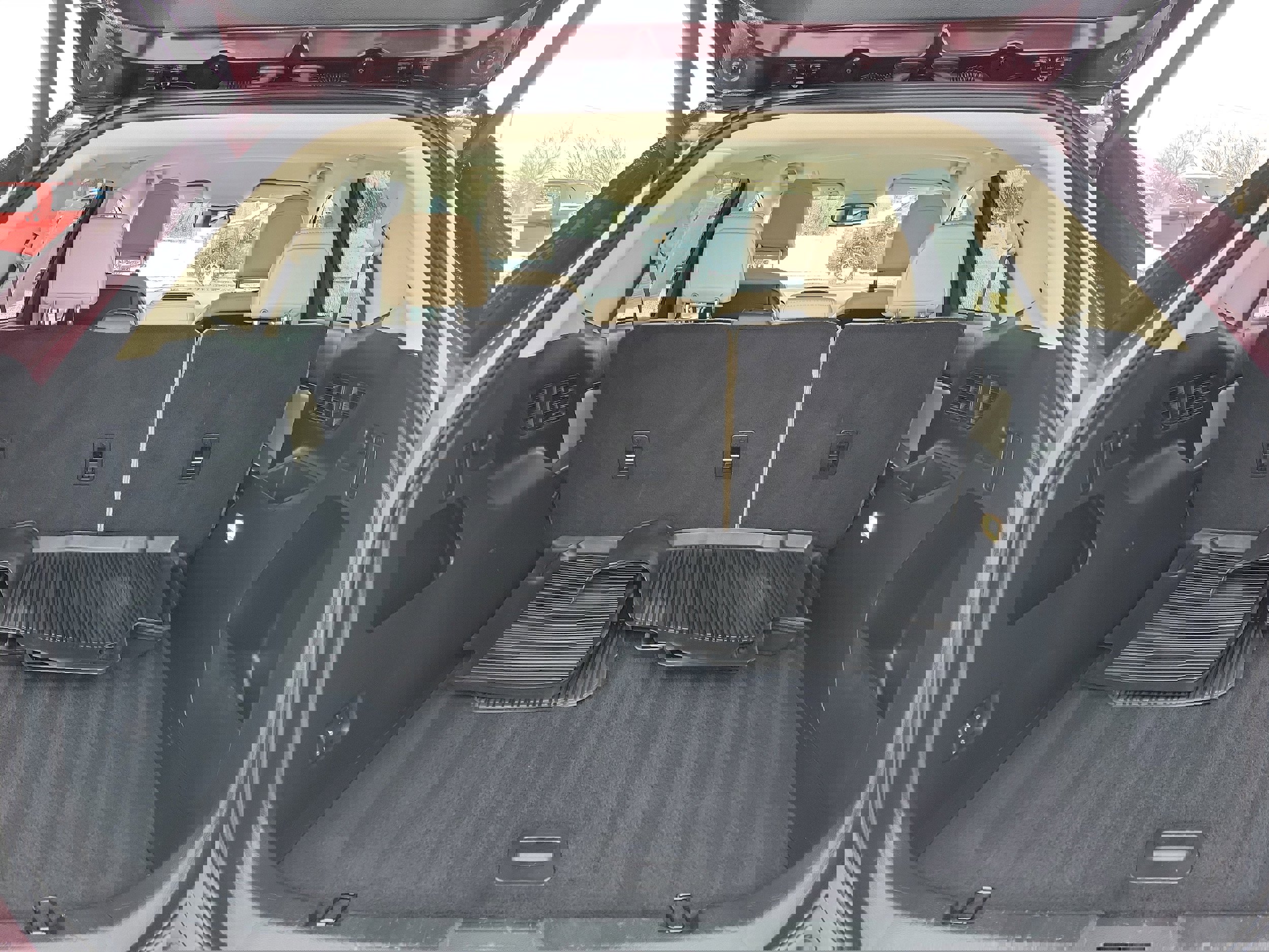 Used 2024 Ford Edge SEL w/ Convenience Package image 8