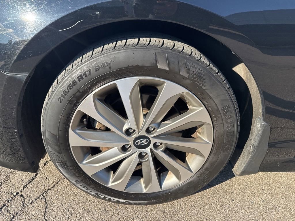 Used 2016 Hyundai Sonata Sport w/ Option Group 02 image 10