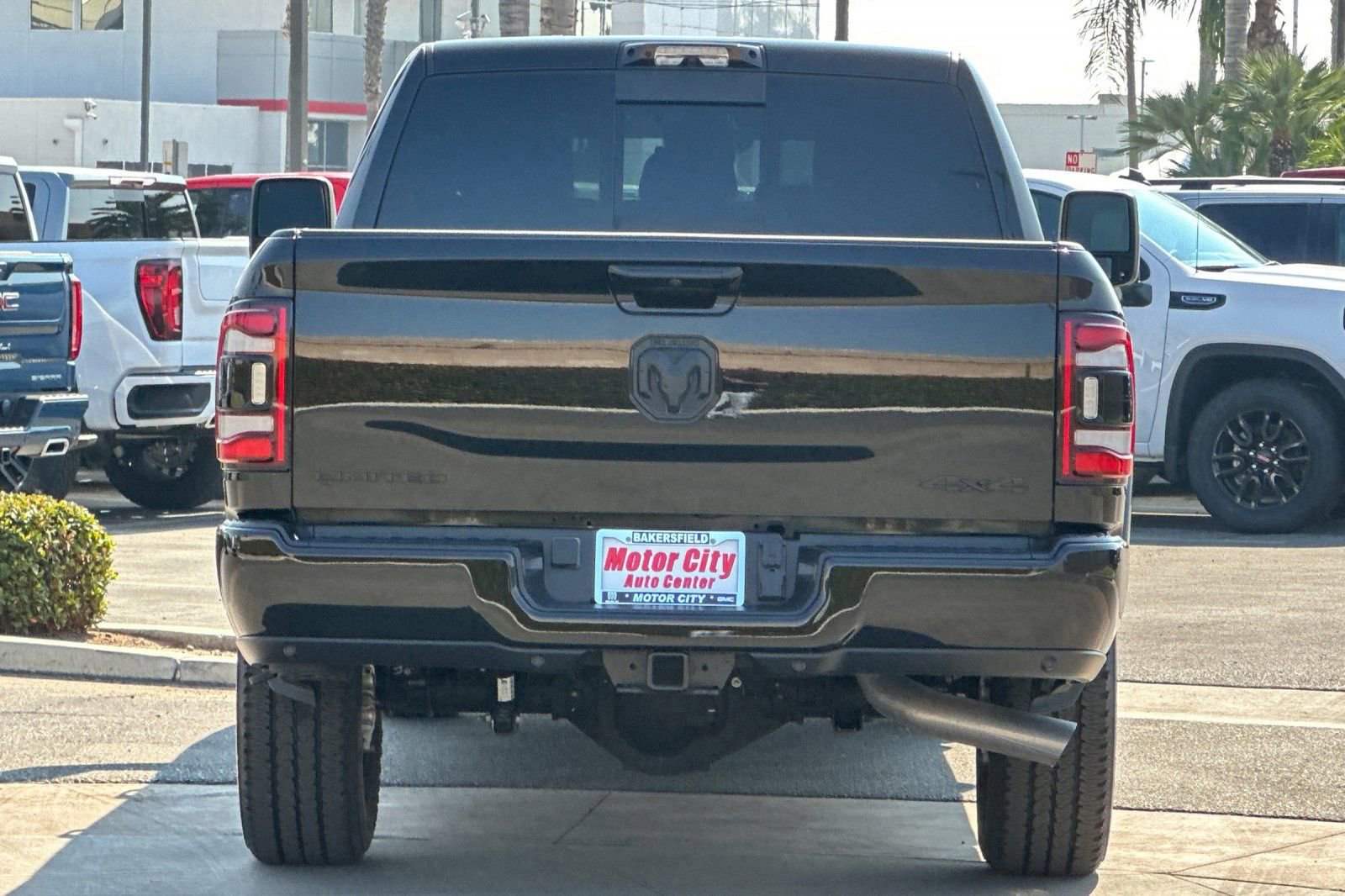 Used 2024 RAM 3500 Limited image 5