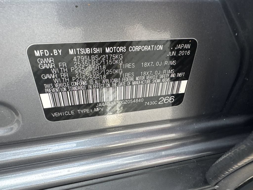 Used 2016 Mitsubishi Outlander SEL FWD image 33