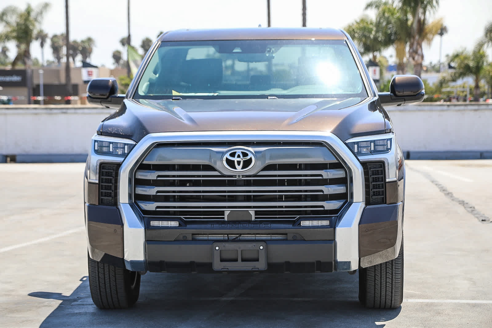Used 2024 Toyota Tundra Limited AWD/4WD image 3