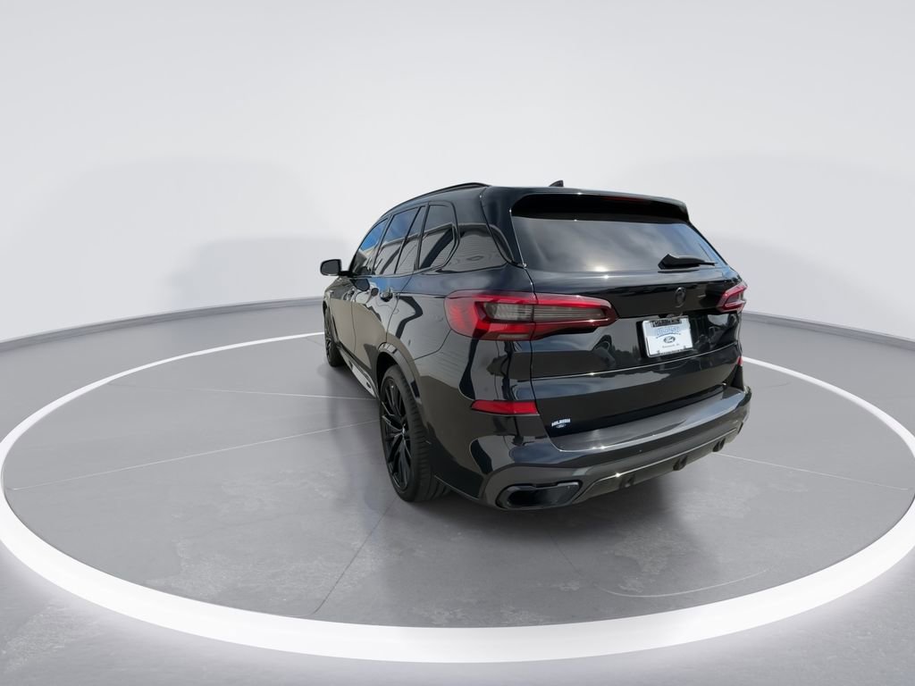 Used 2021 BMW X5 xDrive40i w/ M Sport Package AWD/4WD image 6