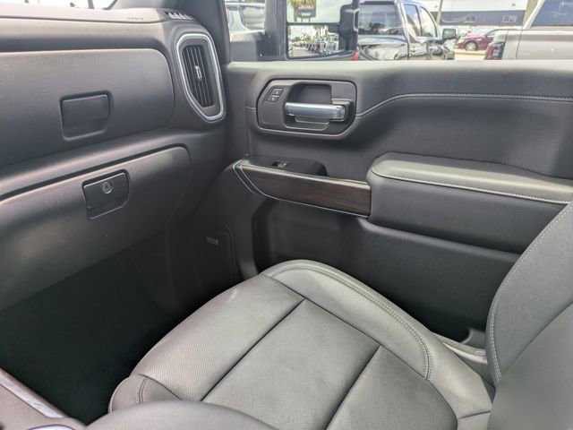 Used 2022 GMC Sierra 2500 SLT w/ SLT Premium Package AWD/4WD image 19