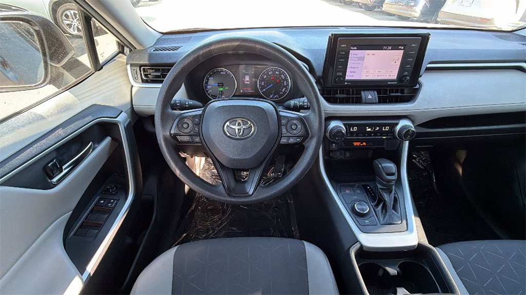 Certified 2021 Toyota RAV4 XLE image 27