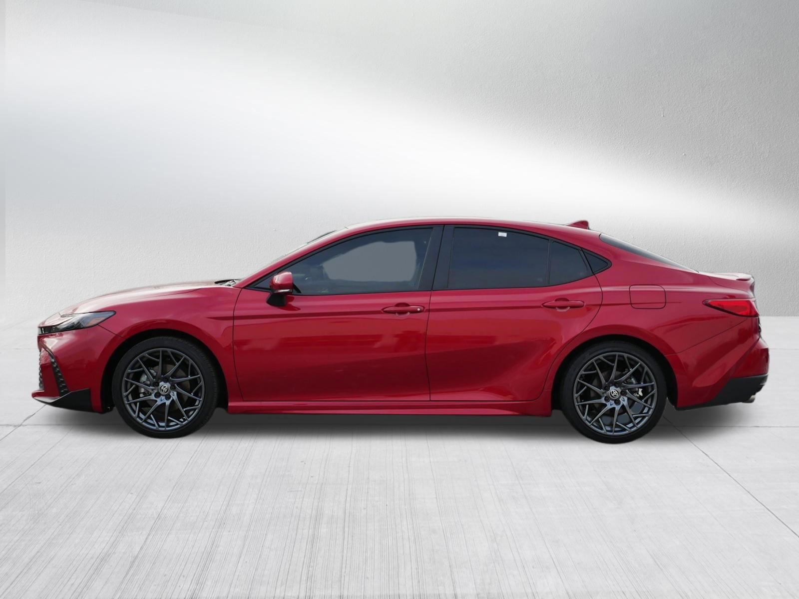 Certified 2025 Toyota Camry SE w/ Convenience Package image 4