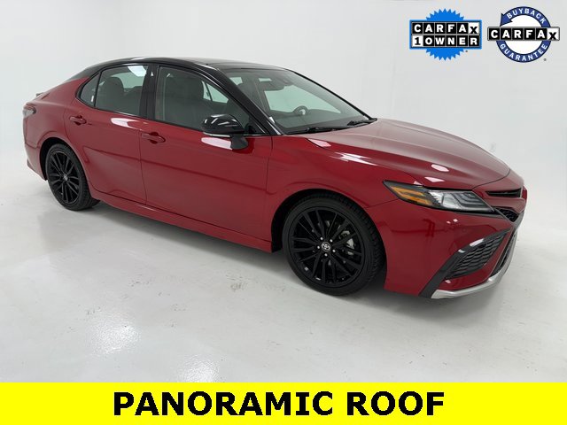 Used 2023 Toyota Camry XSE image 1