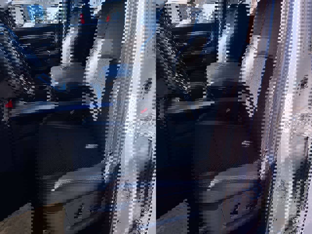 Used 2016 RAM 1500 Sport w/ Sport Premium Group image 11