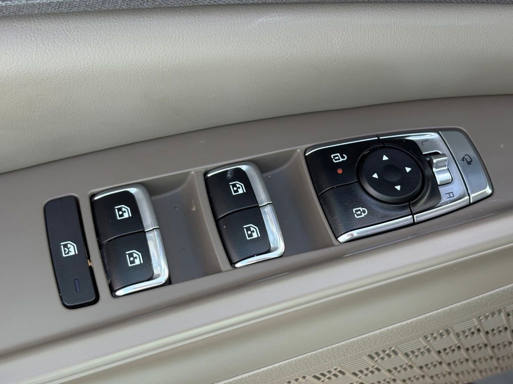 Certified 2026 Kia Carnival EX image 18