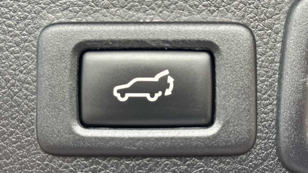 Used 2014 Subaru Forester 2.0XT Touring AWD/4WD image 18