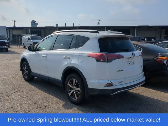 Used 2016 Toyota RAV4 XLE FWD image 3