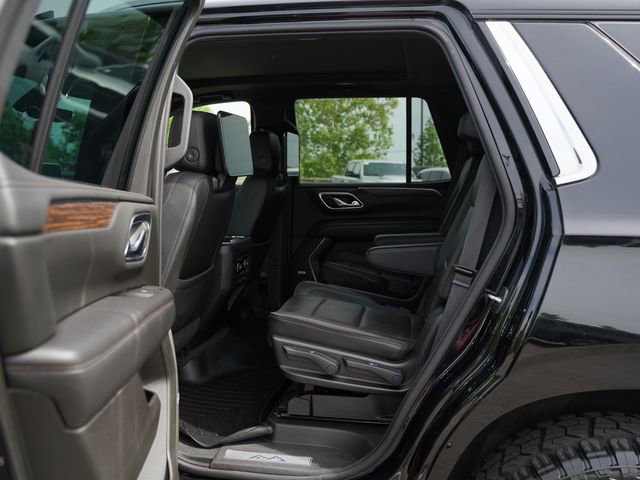Used 2021 Chevrolet Tahoe High Country w/ Premium Package AWD/4WD image 16