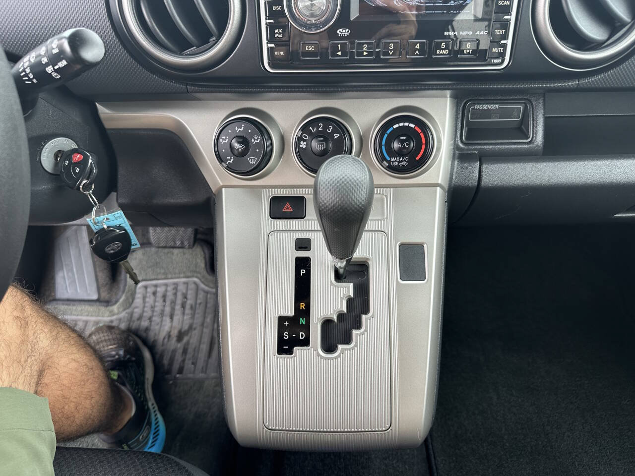Used 2008 Scion xB FWD image 16
