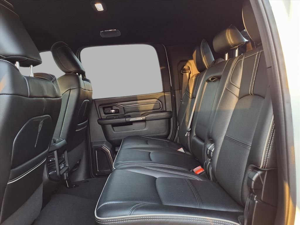 Used 2023 RAM 2500 Limited image 25