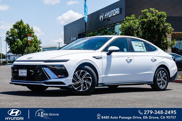 New 2026 Hyundai Sonata Blue FWD image 1