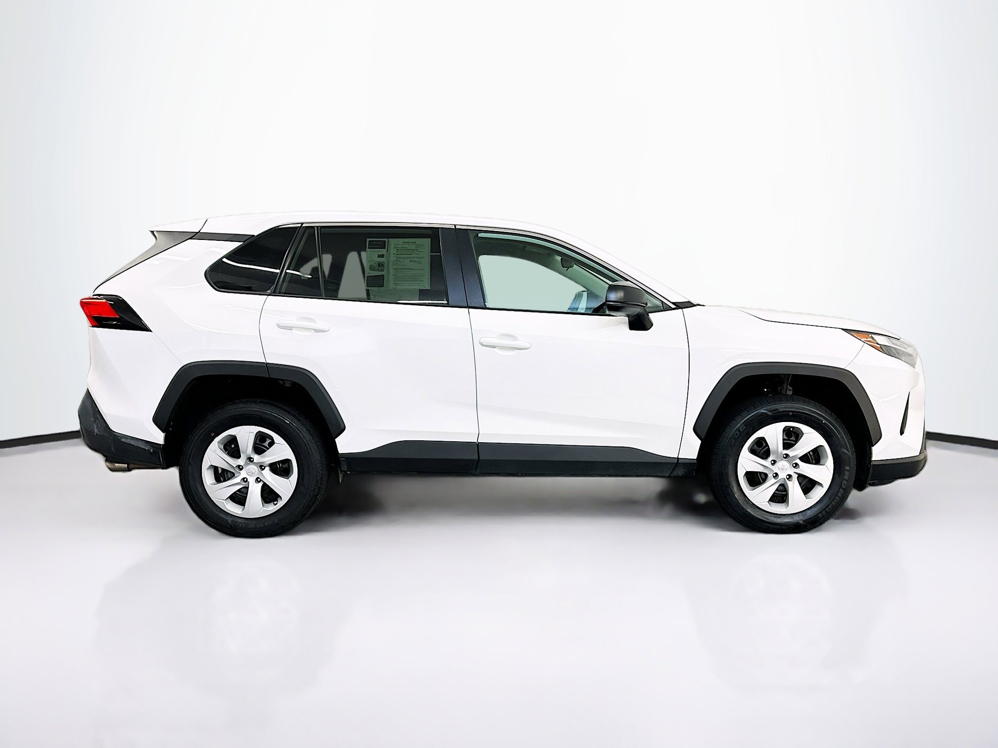 Used 2024 Toyota RAV4 LE image 10