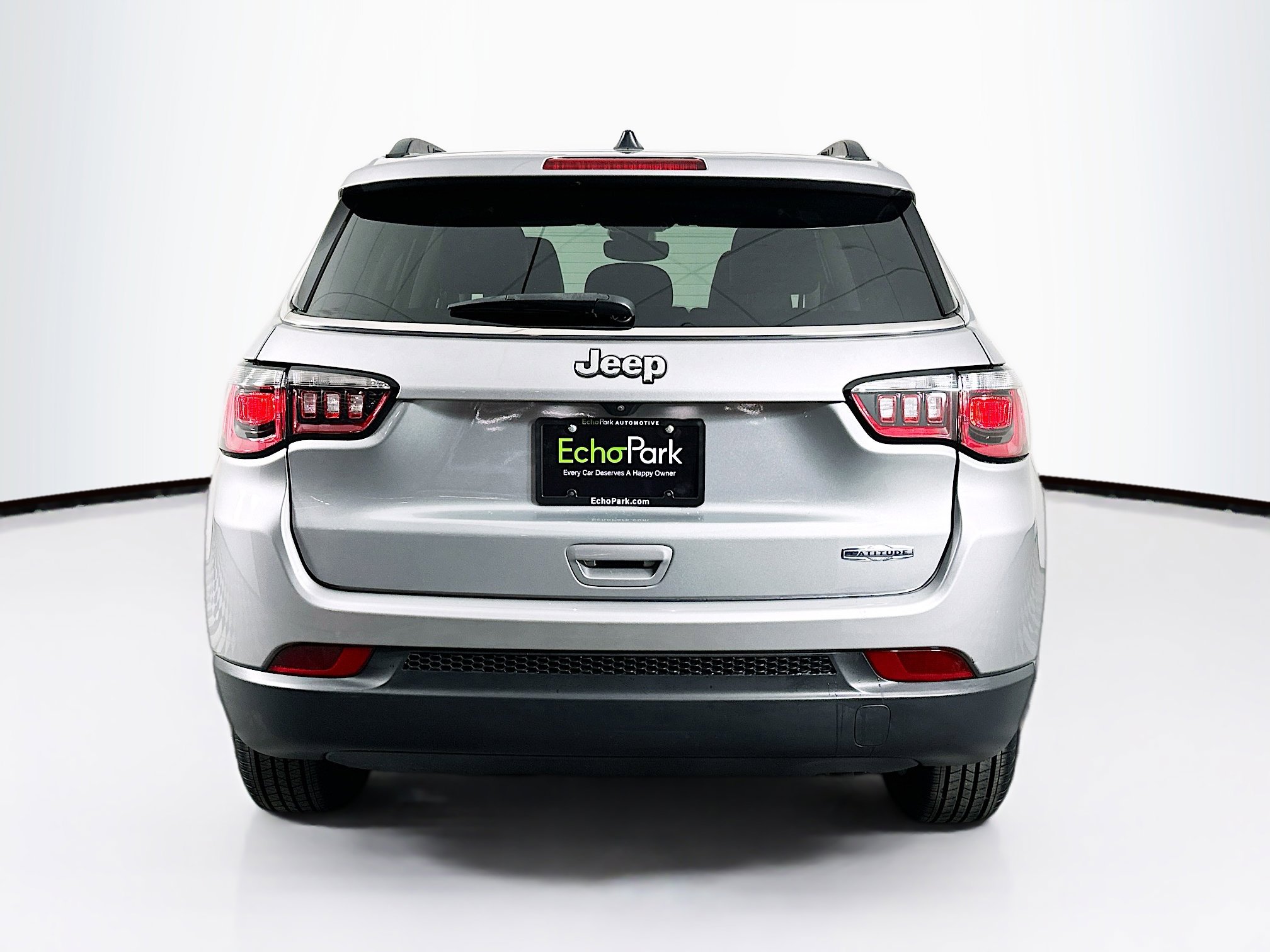 Used 2022 Jeep Compass Latitude image 7